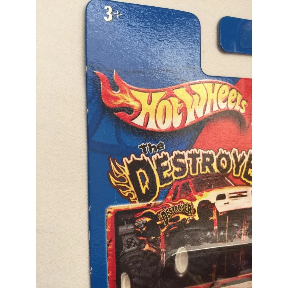 Hot Wheels Monster Jam Monster Truck THE DESTROYER‎ #7 Red Die Cast 1/64 Scale